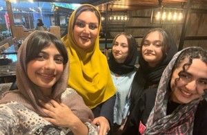 مدارس غیر دولتی گلهای مریم