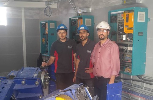  آسانسور‌ آرتا فراز