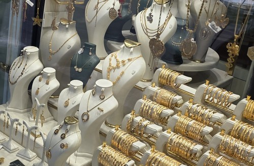 طلافروشی بهرادگلد