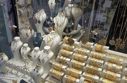 طلافروشی بهرادگلد