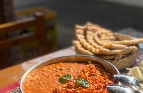 کافه بازار نیمروچ