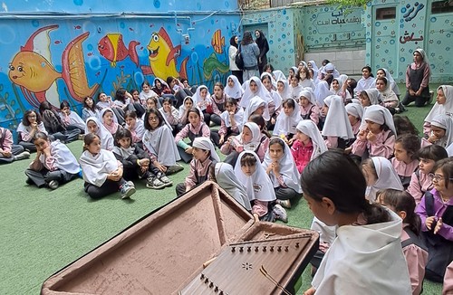 مدرسه دخترانه نیلوفران