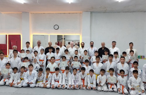 خانه ژیمناستیک وباشگاه پیروزان