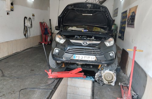 تعمیرگاه تخصصی جک و kmc حمزه