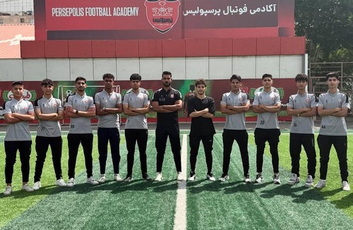 مدرسه فوتبال افشین پیروانی