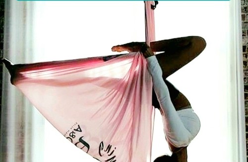 باشگاه هشت آسمان