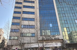 دکتر نسترن تیموری