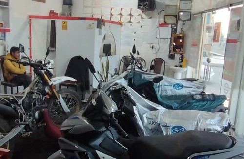 تعمیرگاه انزکتور موتورسیکلت