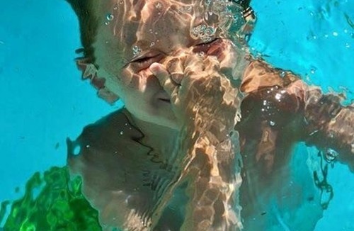 مربی شنا کرمان سحر بهرام نژاد 