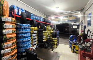 لاستیک خیرخواه