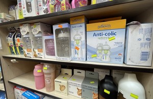 سیسمونی و اسباب بازی فسقلی