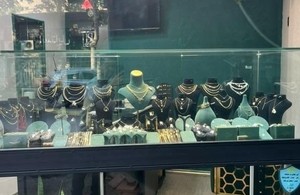 طلا و جواهر پ 