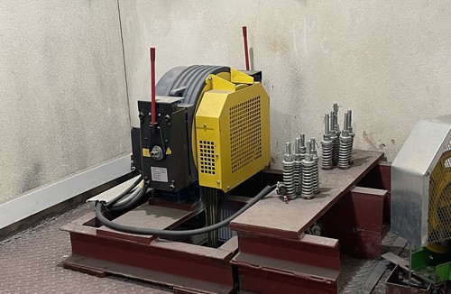 اسانسور گیل و دیلم