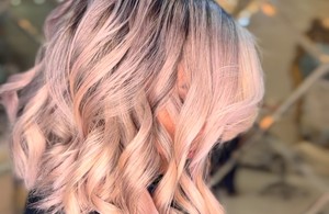 سالن زیبایی مبینا