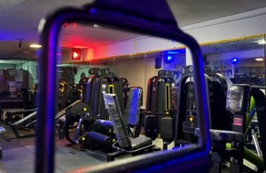 مجموعه ورزشی فارمیس منطقه ۱۰ 