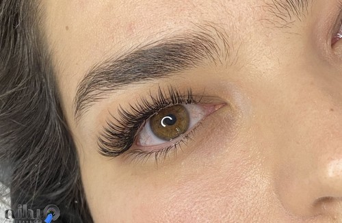 سالن زیبایی vip نورماه