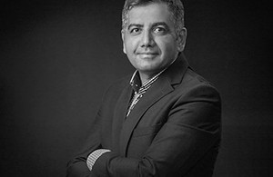 وکیل مصطفی راحمی کاریزکی