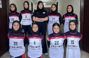 باشگاه والیبال پری نیا