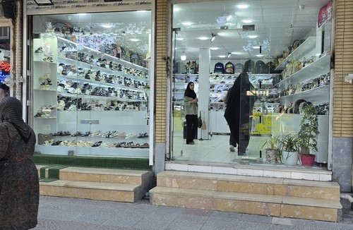کیف و کفش باب اسفنجی