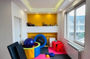 کلینیک کاردرمانی و گفتاردرمانی باران