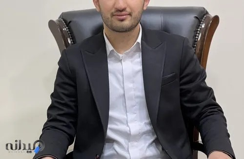 وکیل دادگستری و مشاور حقوقی