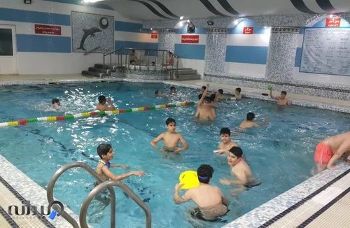 دبیرستان فرهمند