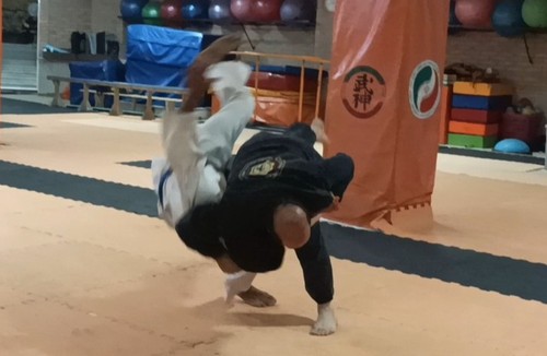 آموزش دفاع شخصی و جودو 