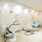 کلینیک دندانپزشكی دكتر داود محمدی (تهرانپارس)