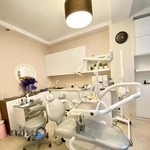 مرکز دندانپزشکی دکتر پرستو امینی