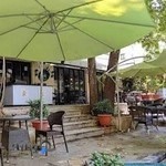 کافه رستوران کاریز