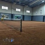 Spin tennis court