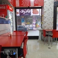 پیتزا سعید با لژ خانوادگی