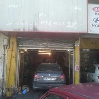 Esfahani’s auto repair shop