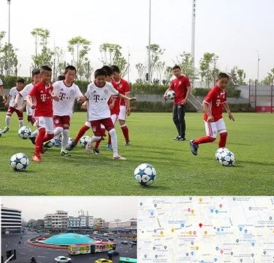 مدرسه فوتبال کودکان در میدان انقلاب