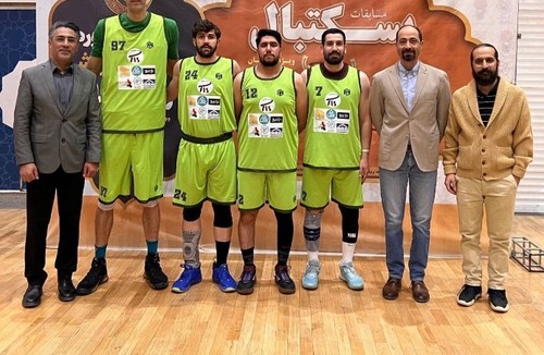 اکادمی بسکتبال AM