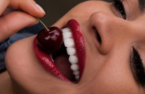 مطب دندانپزشكي دكتر شامخي