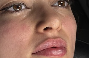 کلینیک زیبایی ساده