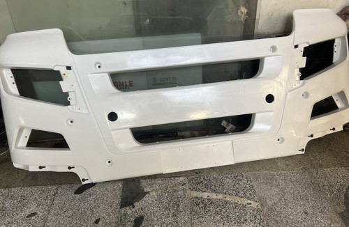میلاد اسکانیا