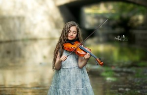 آتلیه بادکنک سفید