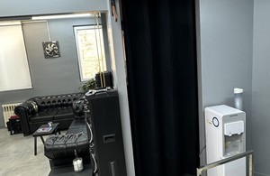 ارایشگاه مهدی طهماسبی