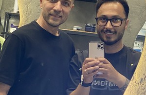 یونیک